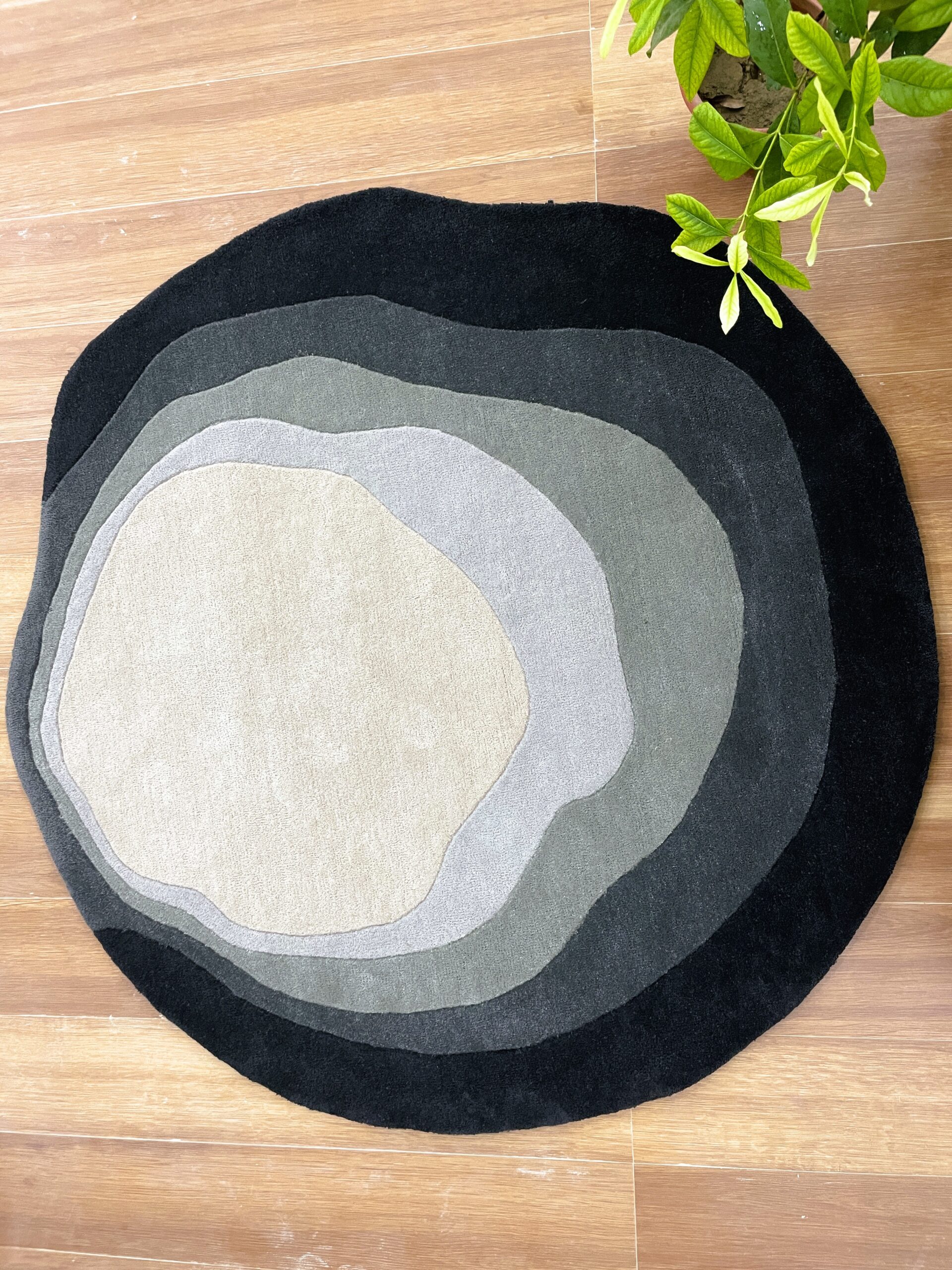 Seneca Terra Contour™ Rug - Round Irregular made of Premium Wool and Silk, Hand Tufted Abstract Design, Modern Rug for Living Room, Bedroom Hallway & Decor